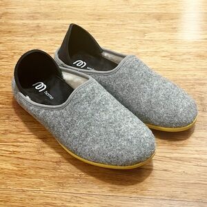 Mahabis Classic Gray Wool Slippers Slip-On Shoes soft lining. Men Size 9 (EU 42)